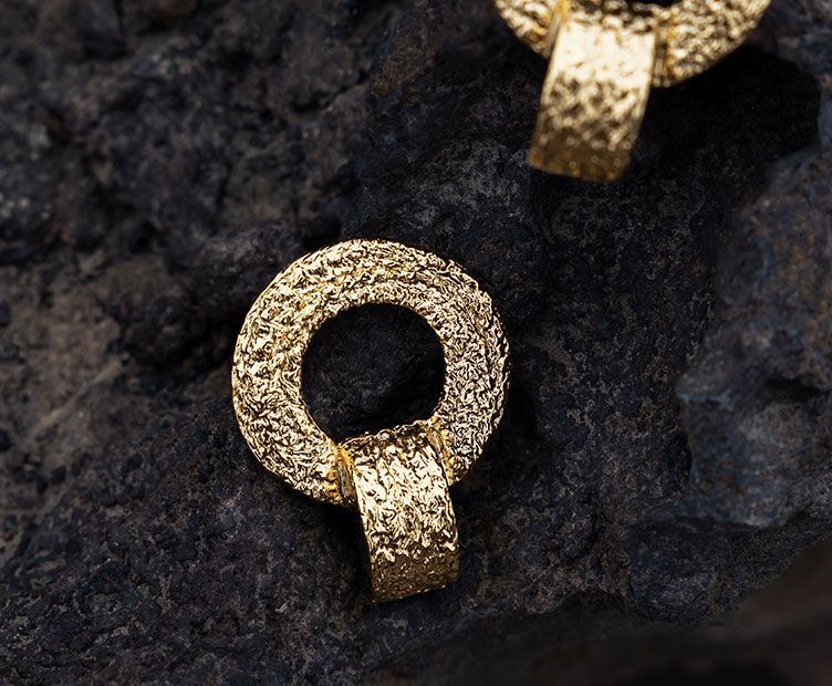 Golria Gold Earrings